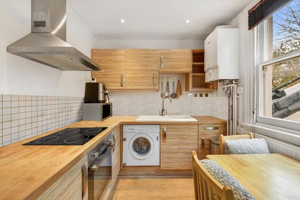 Studio to rent - Photo 1