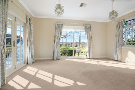 Country Living - Photo 4