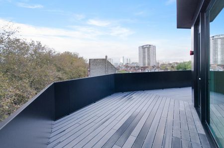 2 bedroom penthouse to rent - Photo 3