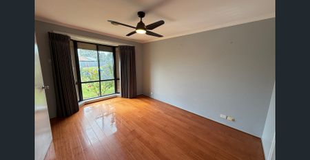 PERFECTLY POSITIONED IN A QUIET COURT LOCATION! - Photo 5