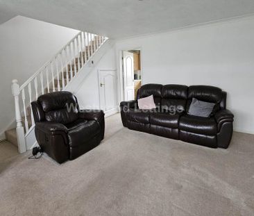 3 bedroom semi-detached house to rent - Photo 3