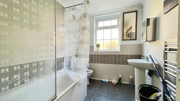 2 bedroom terraced house to rent - Photo 1
