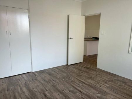 Two bedroom Unit in Tuncurry - Photo 3