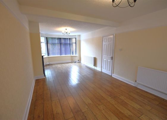 3 bedroom house - mid terrace to rent - Photo 1