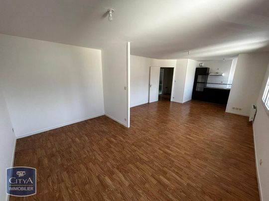 Location Appartement 3 pièces 66m² CHOLET 49300 - Photo 1