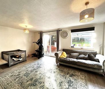 2 bedroom semi-detached house to rent - Photo 6