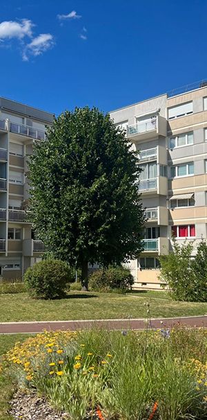 3 PIECES - CHATOU - Photo 1