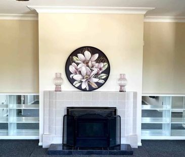Immaculate Family Home - Photo 1
