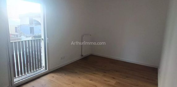 Location Appartement 2 pièces 46 m2 à Bourgoin-Jallieu - Photo 2