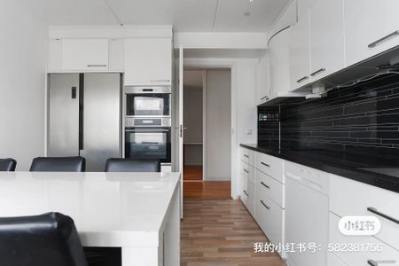 Trädgårdsgärdet, Angered - Photo 5