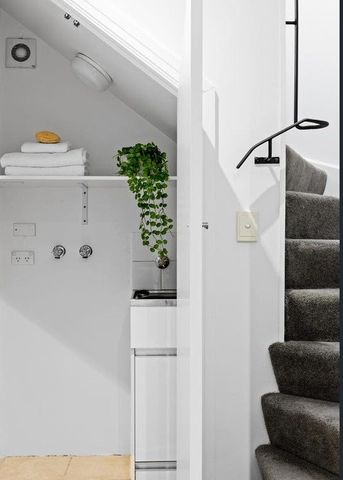 27 Hyland Street, South Yarra VIC 3141 - Photo 4