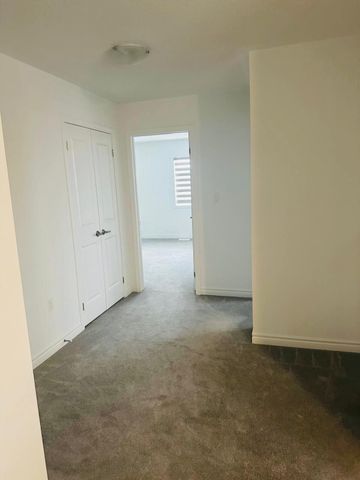 For Lease - 3109 Mulberry Lane, Pickering, Ontario - Photo 2