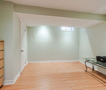 For Lease - 84 Maple Valley Road, Vaughan, Ontario - Photo 3