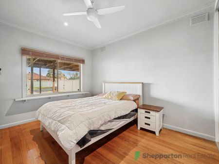 Centrally Located! - Photo 3