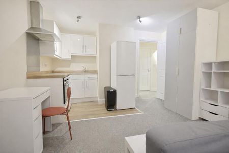 1 bedroom Studio flat to rent in Norden House, Stowell Street, Newcastle upon Tyne - Photo 2