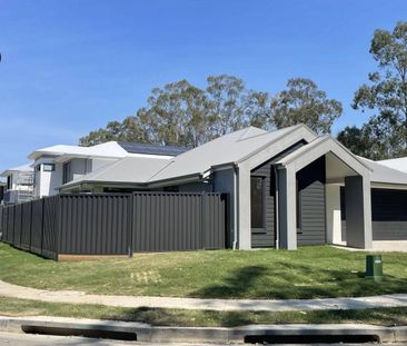 Pallara’s Premier Brand-New Home Privacy, Style & Comfort - Photo 5
