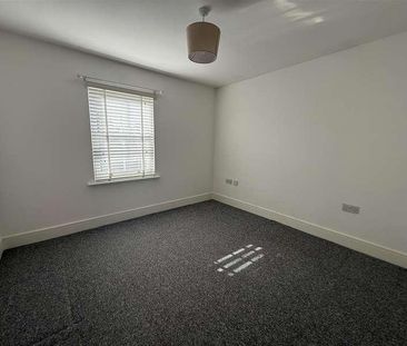 Rouse Way, CO1 - Photo 3