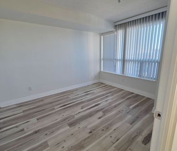 For Lease - 10 Northtown Way Unit# 2007, Toronto, Ontario - Photo 2