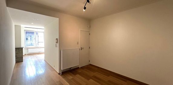 Appartement te huur in Mechelen voor € 849 met 1 slaapkamer - Photo 2