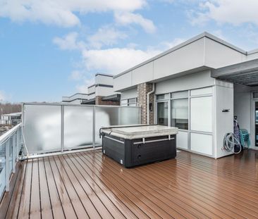 For Lease - 3698 Ferretti Court, Innisfil, Ontario - Photo 4