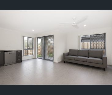19a Kevin Mulroney Drive, Flinders View, Qld 4305 - Photo 3