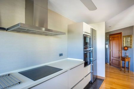 Luxury Flat for rent in Seville, Spain - Photo 3