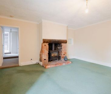 2 bedroom terraced house to rent - Photo 3