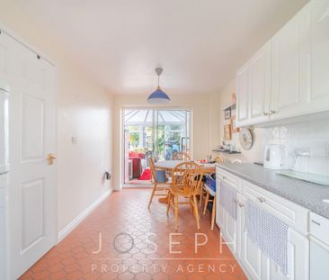 1 bedroom in a house share to rent - Photo 6