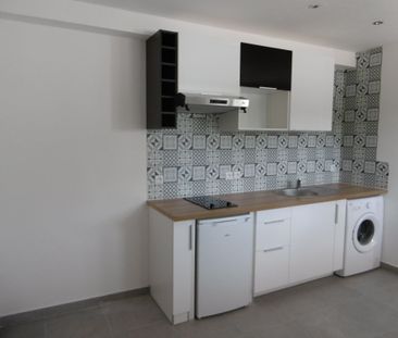 Location Appartement 1 pièce 18m² STE GENEVIEVE DES BOIS 91700 - Photo 3