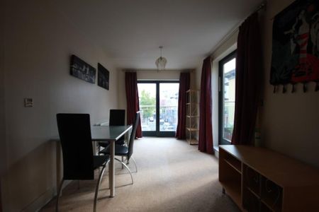 2 bedroom detached house to rent - Photo 2