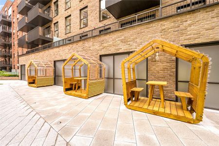 Studio to rent - Photo 3