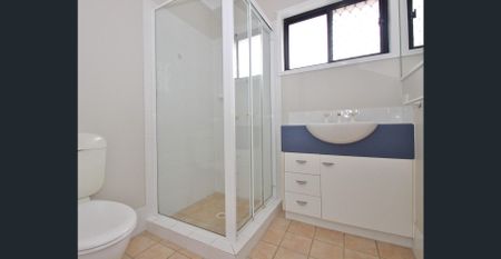 Spacious Wilston Townhouse with Private Courtyard - Photo 4