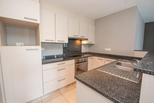 Appartement te huur - Photo 1