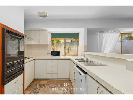 “FULLY FURNISHED AND CONVENIENTLY LOCATED COMMERCIAL / RESIDENTIAL PROPERTY” - Photo 5