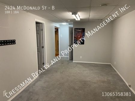 2424 McDonald St - B, Regina, S4N 2Z3 - Photo 5