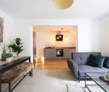 1 Bed Flat, Buckingham Place, BS8 - Photo 4