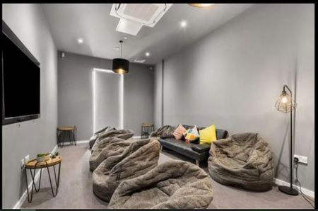 Room in a Shared Flat, Forest Road, E17 - Photo 2