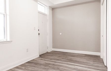 For Lease - 213 Jarvis Street Unit# 6, Toronto, Ontario - Photo 2