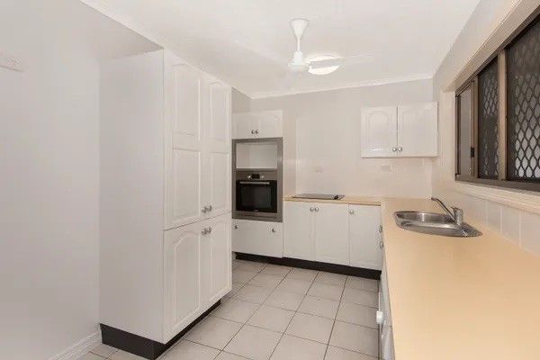 4 Jefferson Crescent, - Photo 1