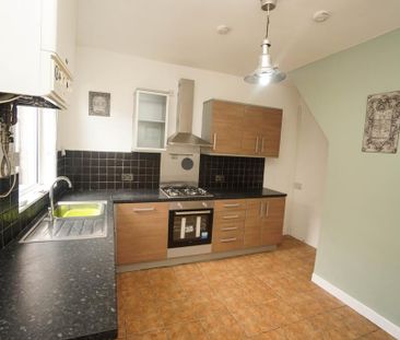 2 bedroom property to rent - Photo 5