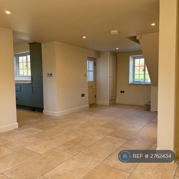 3 bedroom detached house to rent - Photo 1