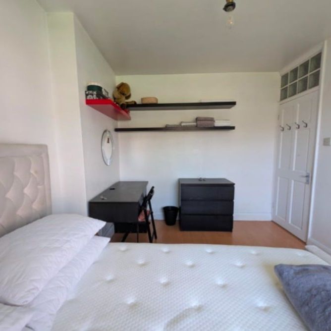 Room in a Shared House, White Hart Lane, N17 - Photo 1