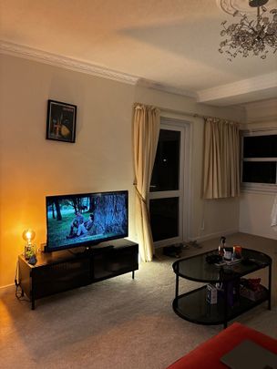 1 Bed Flat, Grasshoppers, BN3 - Photo 1