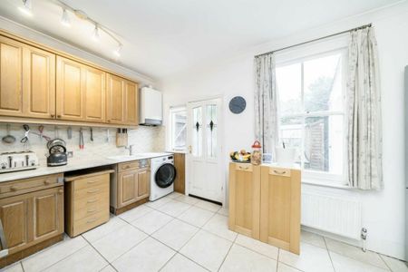 Drayton Avenue, W13, London - Photo 2