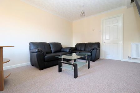 End of Terrace - Photo 4