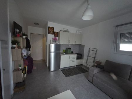 Διαμέρισμα για ενοικίαση Άγιος Νικόλαος (Βόλος) - Φωτογραφία 2