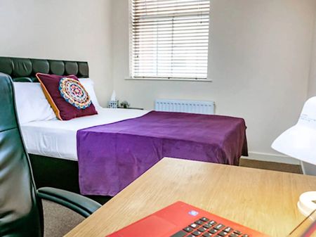 22 Tithebarn Street, Preston - Photo 3