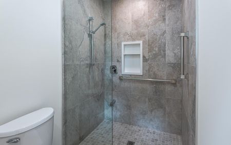 For Lease - 45 Astoria Avenue Unit# 2, Toronto, Ontario - Photo 2
