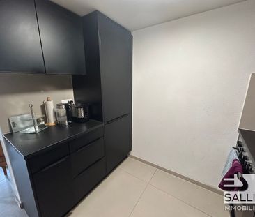 APPARTEMENT DUPLEX RENOVE DE 3½ PIECES A L'ENTREE DE LA BASSE VILLE - Photo 4