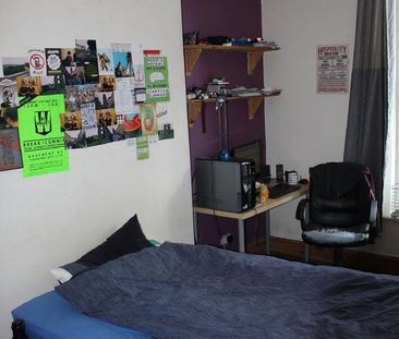 3 bedroom flat to rent - Photo 1